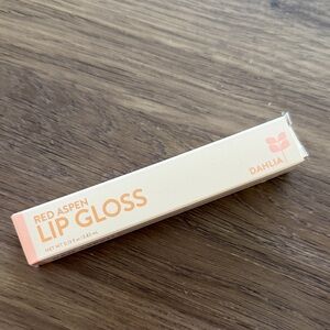 Red Aspen Dahlia Lip Gloss - Cream Shade